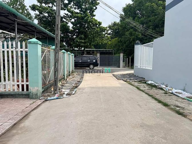 Hình ảnh Đất cần bán 5,25m x 20m thổ cư full 680 triệu hết đất thuộc Thanh Điền