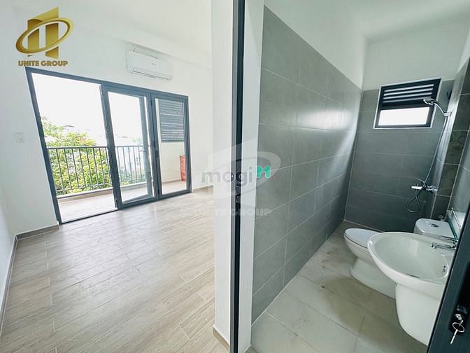 Hình ảnh Cho thuê Trang Chủ MB66.COM / Đăng Ký Tặng 66K có Bancon lớn cửa sổ gần Quận 1