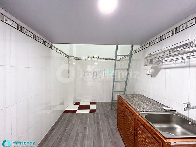 Hình ảnh Duplex Sân Bay, P2, Tân Bình Có Sẵn Máy Lạnh, Tòa Nhà Thang Máy, PCCC