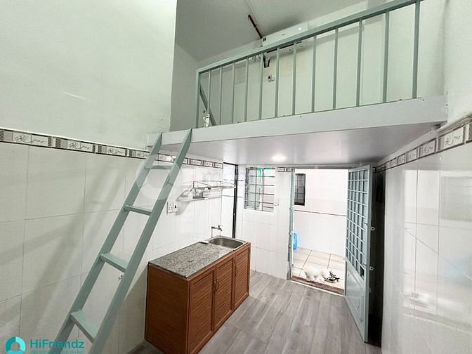 Hình ảnh Duplex Sân Bay, P2, Tân Bình Có Sẵn Máy Lạnh, Tòa Nhà Thang Máy, PCCC