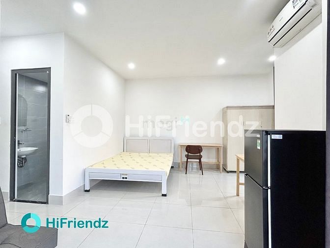Hình ảnh Phòng mới ban công full nội thất Tây Lân - Bình Tân