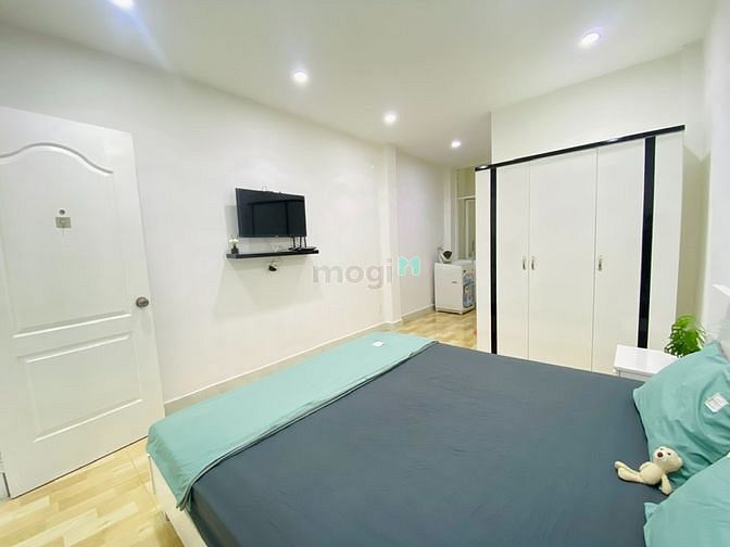 Hình ảnh Căn Hộ Cao Cấp Đầy Đủ Nội Thất Ban Công Cửa Sổ Lớn Ngay Thăng Long