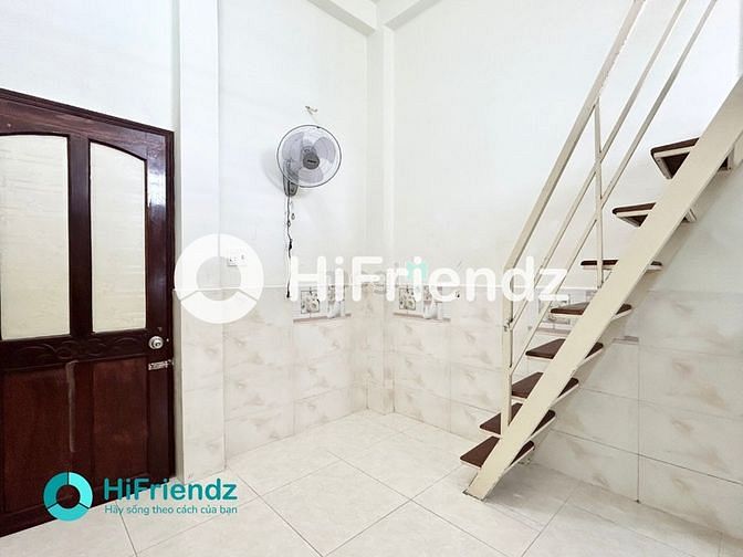 Hình ảnh Trống sẵn Duplex gần ĐH Văn Hiến (Tân Phú) ful nội thất, có thang máy