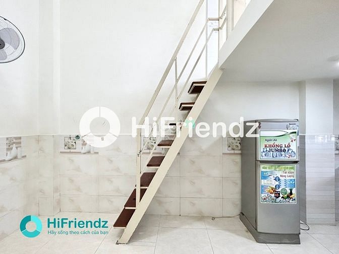 Hình ảnh Trống sẵn Duplex gần ĐH Văn Hiến (Tân Phú) ful nội thất, có thang máy