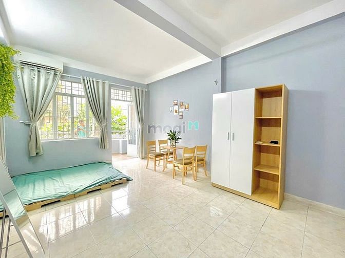 Hình ảnh STudio Bancol cửa sổ lớn thoáng-Full NT-Khu Sân Bay-CV Hoàng Văn Thụ.