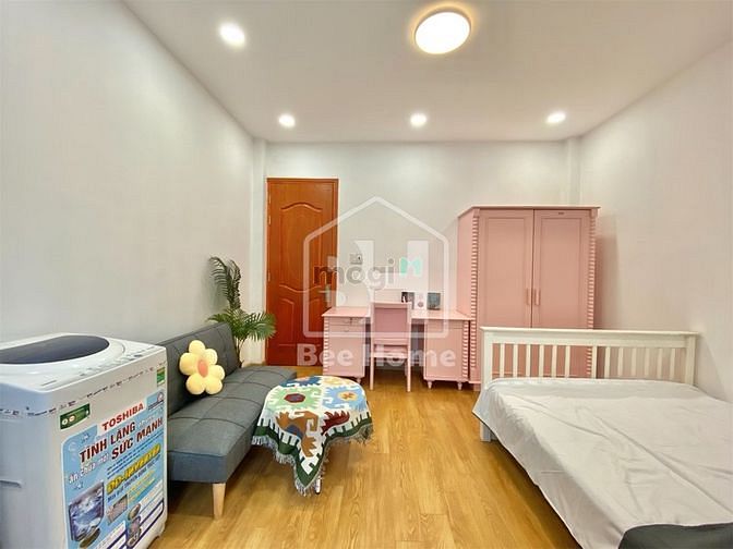 Hình ảnh Studio_full NT_Cửa sổ Gần Vòng Xoay dân chủ, CV Tao Đàn, Viettel Tower