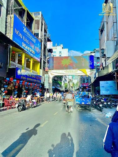 Hình ảnh Nhà nguyên căn góc 2MT hẻm Bùi Viện 40m2