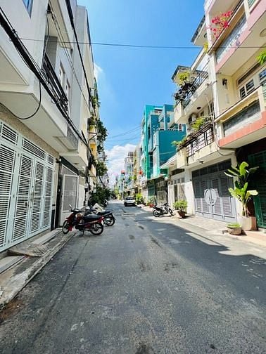 Hình ảnh Hẻm Xe Tải Thông PHAN VĂN TRỊ- 48m2(4x12)- Gần EMar-Sát Phạm Văn Đồng