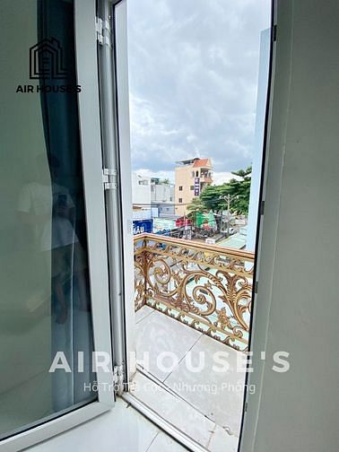 Hình ảnh Trống sẵn studio full nội thất có bancol