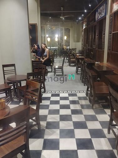 Hình ảnh Hot hot … Cho thuê căn góc siêu đắc địa Phố Huế