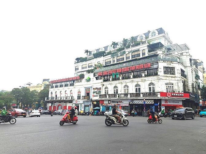 Hình ảnh Cho thuê mặt bằng kinh doanh ngã 5 Hàm Cá Mập