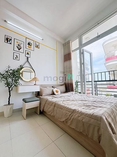 Hình ảnh Phòng ban công siêu thoáng sang xịn mịn tại Lê Quang Định