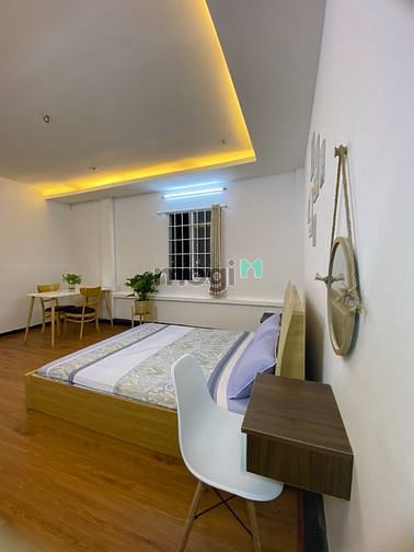 Hình ảnh Cho thuê phòng bancon lớn nội thất đầy đủ Cách Mạng Tháng 8 Quận 3