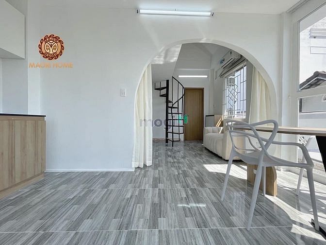 Hình ảnh Khai trương Penthouse full nội thất bancol lớn 40m2 gần Vạn Hạnh Mall