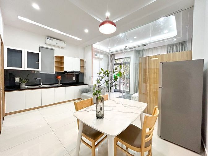 Hình ảnh StudiO của sổ lớn_phòng rộng thoáng ánh sáng trời
