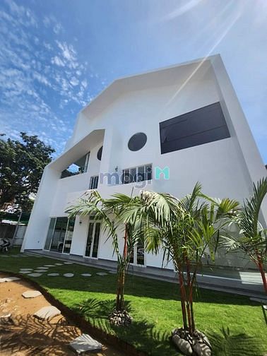 Hình ảnh 🔴 Cho thuê biệt thự hồ bơi có thang máy compound Trần Não, Quận 2