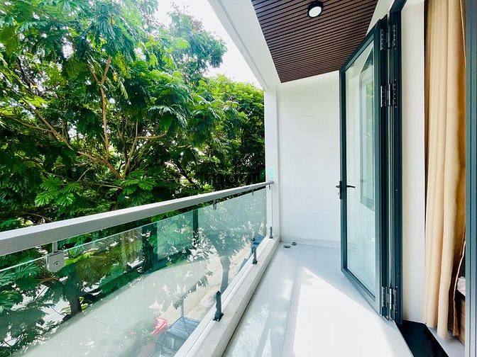 Hình ảnh Căn Hộ Ban Công Full Nội Thất Siêu Thoáng Ngay Nguyễn Xí