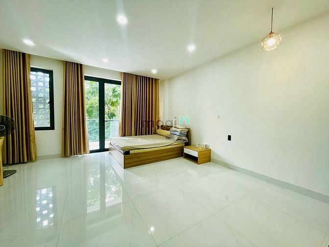 Hình ảnh Căn Hộ Ban Công Full Nội Thất Siêu Thoáng Ngay Nguyễn Xí