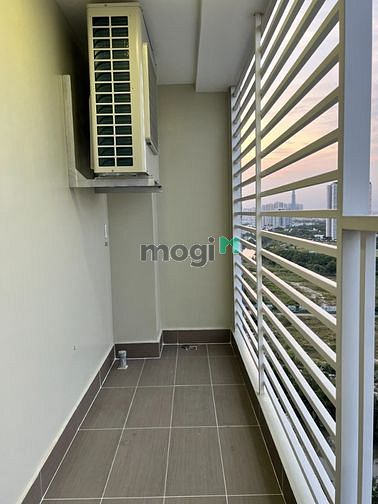 Hình ảnh Cho thuê CH góc 3PN,2WC, 95m2, tầng cao, view thoáng mát,13,5tr/tháng