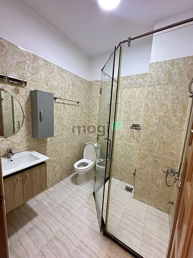 Hình ảnh STUDIO FULL nội thất-- cửa sổ lớn thoang mát