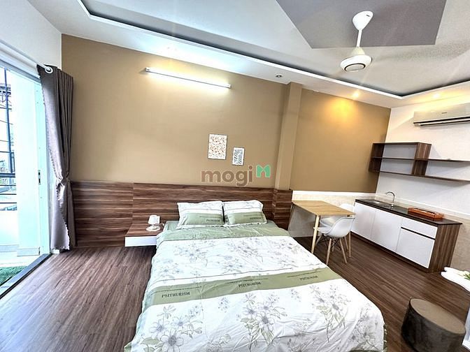 Hình ảnh STUDIO FULL nội thất-- cửa sổ lớn thoang mát