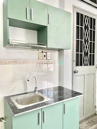Hình ảnh Cho thuê studio cửa sổ trời, máy giặt riêng, ngay ngã tư hàng xanh