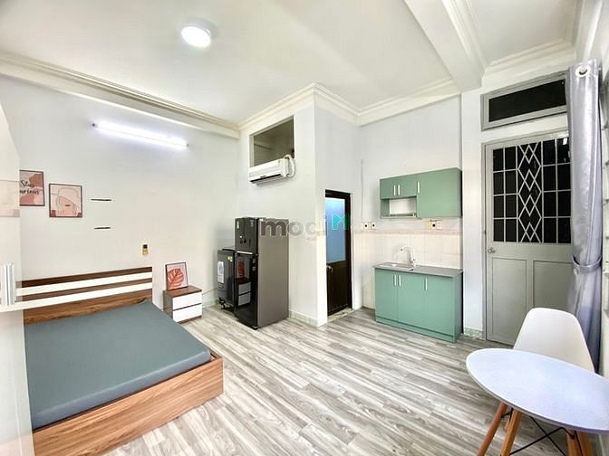 Hình ảnh Cho thuê studio cửa sổ trời, máy giặt riêng, ngay ngã tư hàng xanh