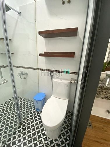 Hình ảnh Cho thuê CHDV cửa sổ lớn gần chợ Phạm Văn Hai quận Tân Bình