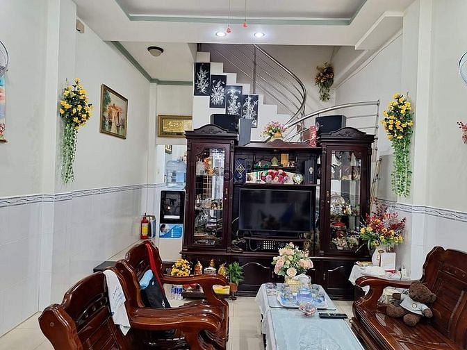 Hình ảnh Nhà đẹp, view hồ, không có căn thứ 2, chỉ hơn 7 tỷ