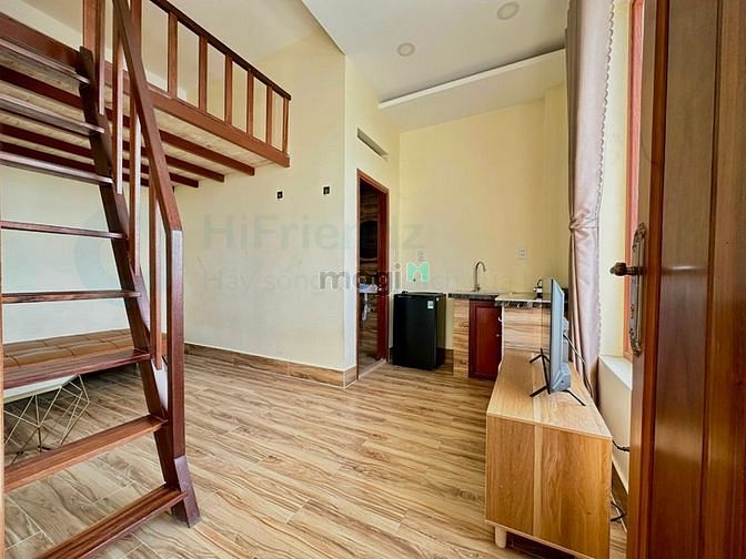 Hình ảnh Duplex Có BanCol Rộng Tone Gỗ Cuối Đường Lê Văn Việt -