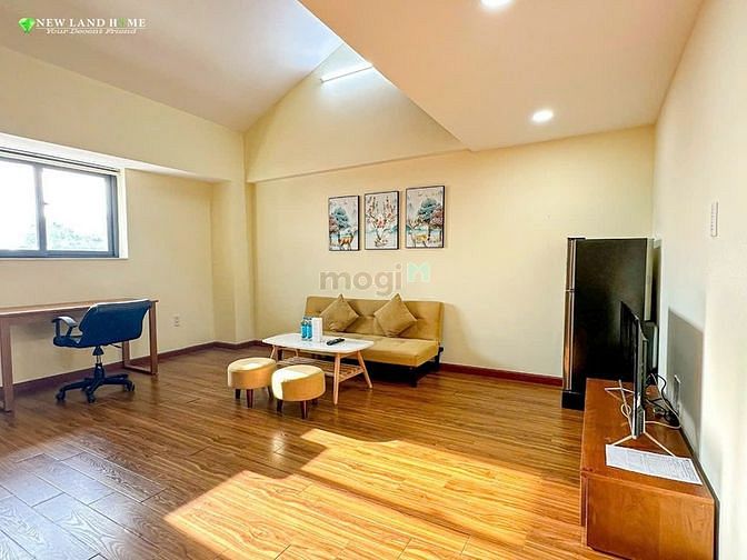 Hình ảnh Duplex Có BanCol Rộng Tone Gỗ Cuối Đường Lê Văn Việt -