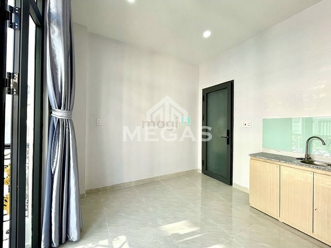 Hình ảnh Studio bancol giá siêu rẻ Ngay Cổng Trường Văn Lang CS3