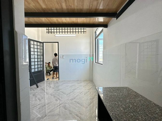Hình ảnh Phòng có gác nội thất cơ bản 28m2 giá từ 3.600.000 kế Phan Văn Trị