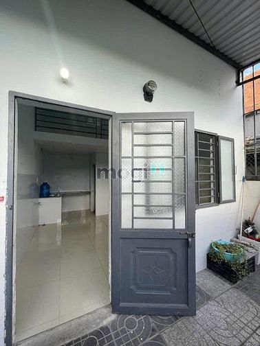 Hình ảnh bán gấp dẩy trọ sau lưng chợ bình chánh đang cho thuê shr