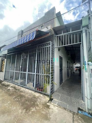 Hình ảnh bán gấp dẩy trọ sau lưng chợ bình chánh đang cho thuê shr