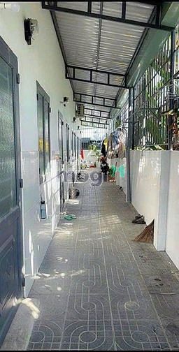 Hình ảnh bán gấp dẩy trọ sau lưng chợ bình chánh đang cho thuê shr
