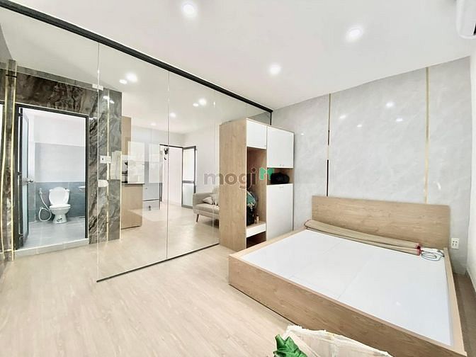 Hình ảnh CHDV đầy đủ nội thất của sổ thoáng ánh sáng tự nhiên