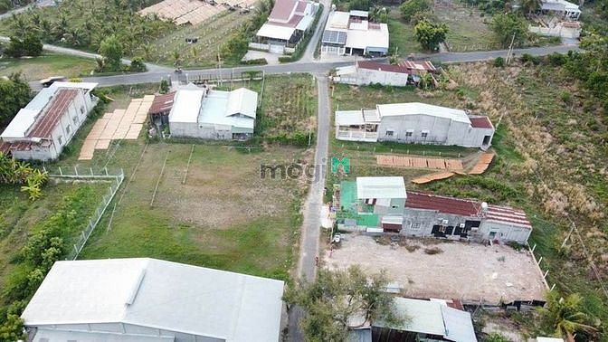 Hình ảnh ĐƯỜNG RỘNG RÃI Tân Bình,Tân Biên,150m2 thổ cư 72m2, 855tr, SHR