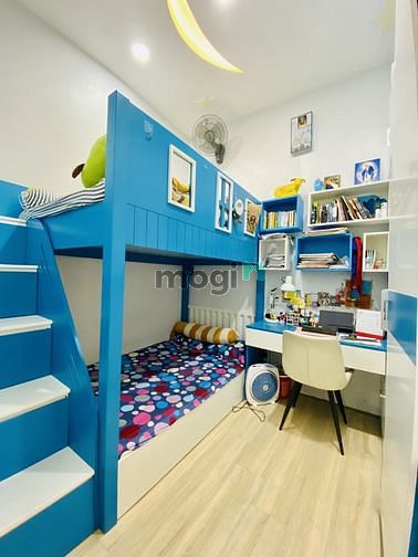 Hình ảnh Bán nhà ngay Siêu thị EAON Tân Phú 30m2 2 tầng chỉ 2.5 tỷ