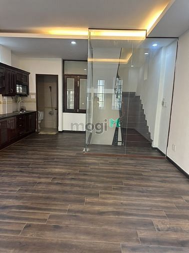 Hình ảnh Bán nhà Cửu Long, Tân Bình, 55m2, 4 lầu, hẻm xh, chỉ hơn 9 tỷ