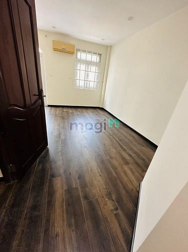 Hình ảnh Bán nhà Cửu Long, Tân Bình, 55m2, 4 lầu, hẻm xh, chỉ hơn 9 tỷ