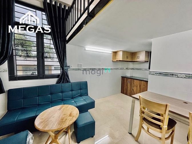Hình ảnh CHDV Có Gác Full Nội Thất Mới Cửa Sổ To ngay Luỹ Bán Bích, Hoà Bình