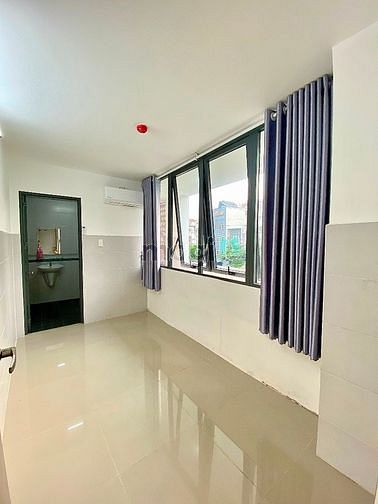 Hình ảnh Phòng trọ STUDIO ban công+ cửa sổ trời lớn