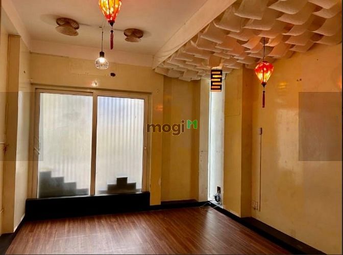 Hình ảnh Siêu phẩm HXT 10m đường D5 giá 27 triệu/tháng