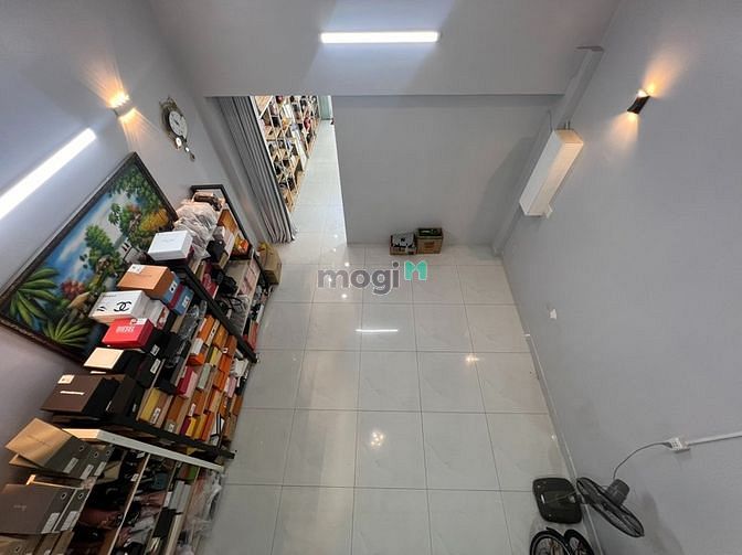 Hình ảnh nhà Ngộp, KHU TÊN LỬA, AEONmall Bình Tân. 65m². 3 phòng ngủ