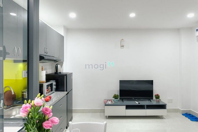 Hình ảnh CHDV Full nôi thất ngay vị trí trung tâm Q.BT phòng mới 100%