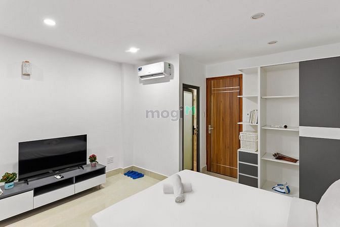 Hình ảnh CHDV Full nôi thất ngay vị trí trung tâm Q.BT phòng mới 100%