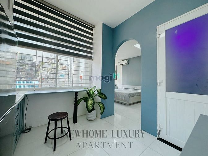 Hình ảnh Cho thuê CH cửa sổ đón nắng, phòng tách bếp gần sân bay Quận Tân Bình