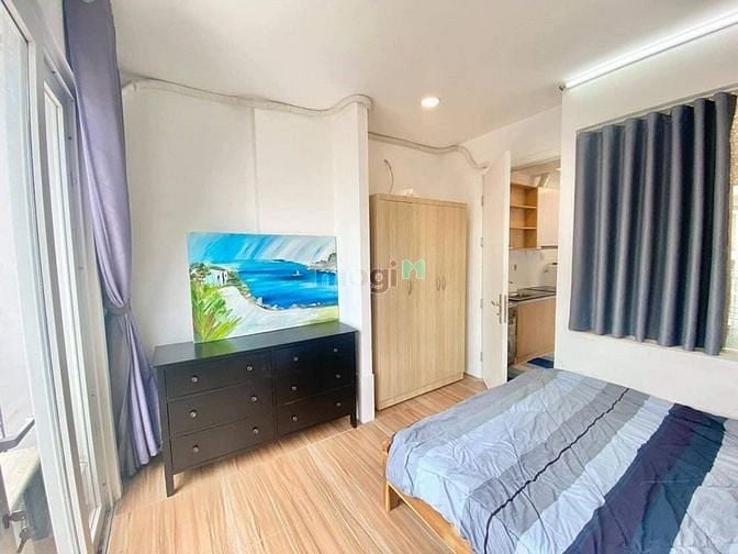 Hình ảnh 1 phòng Hai Bà Trưng, CV Lê Văn Tám, 40m2, ban công, máy giặt riêng