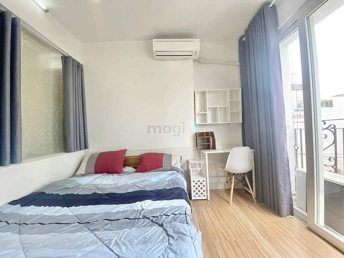 Hình ảnh 1 phòng Hai Bà Trưng, CV Lê Văn Tám, 40m2, ban công, máy giặt riêng